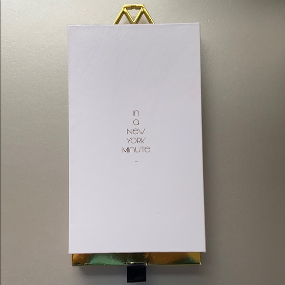 iHome iPhone Xs Max Protective Phone Case - Picture 5 of 7